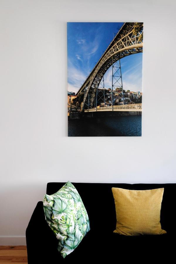 Guest H4U - Porto Batalha City Center Екстер'єр фото