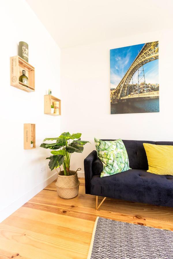Guest H4U - Porto Batalha City Center Екстер'єр фото