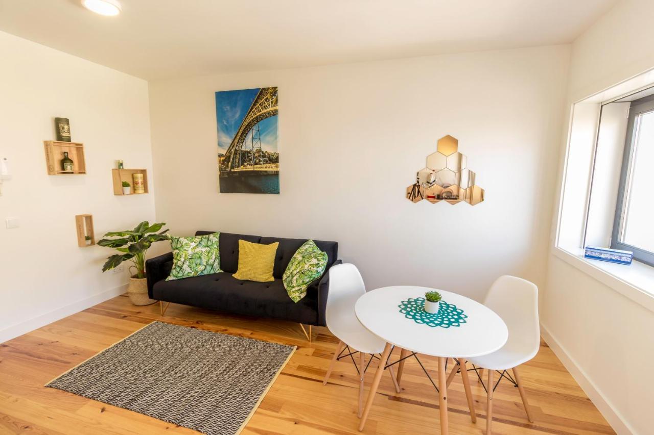 Guest H4U - Porto Batalha City Center Екстер'єр фото