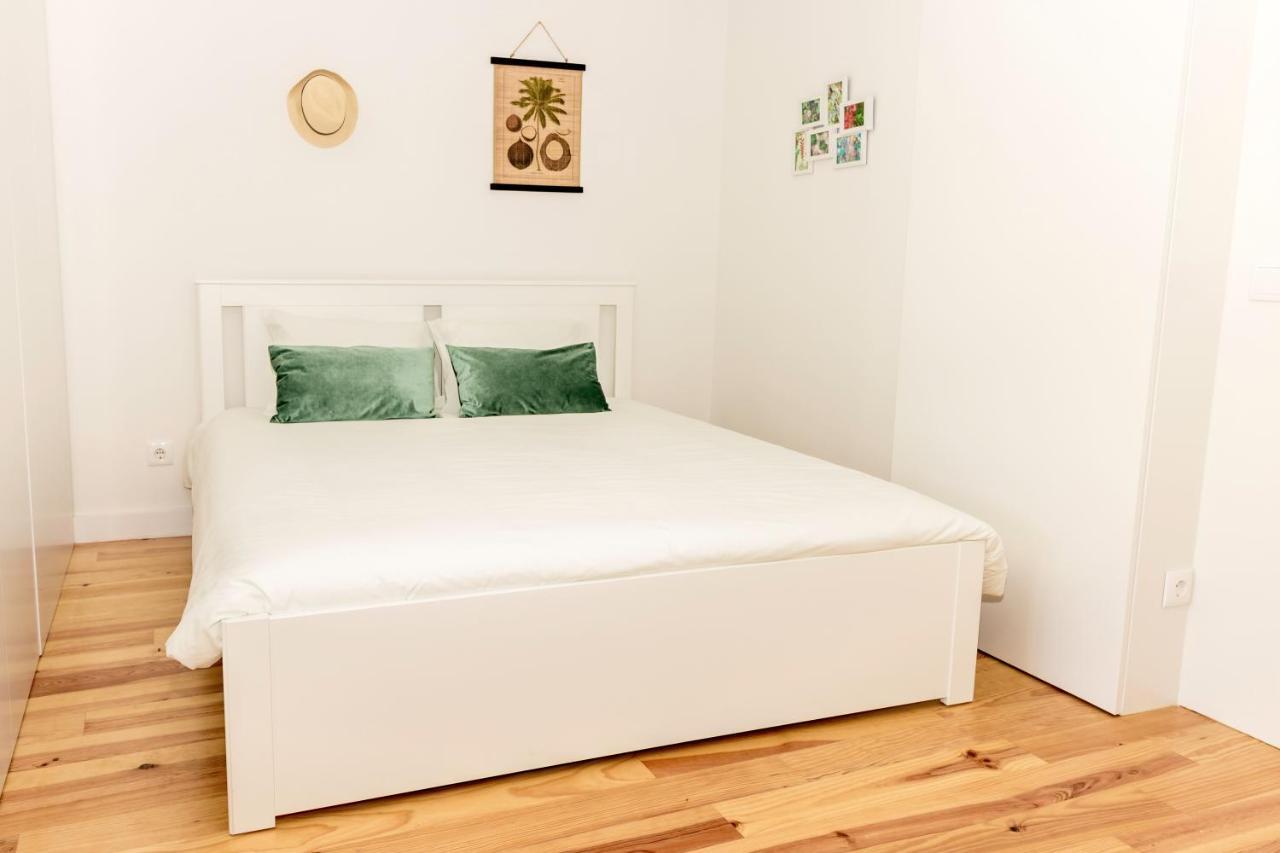 Guest H4U - Porto Batalha City Center Екстер'єр фото