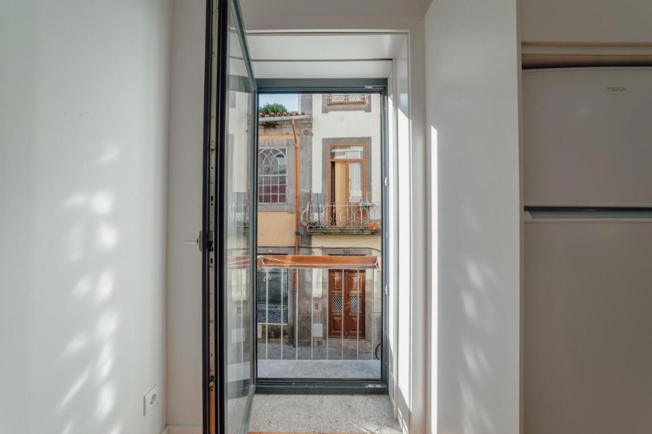Guest H4U - Porto Batalha City Center Екстер'єр фото